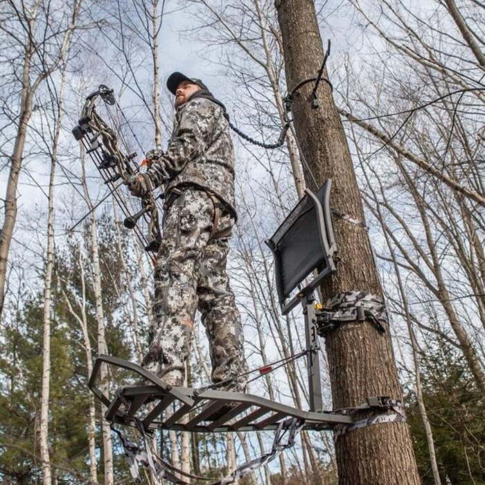 Hawk Hunting Helium Kickback LVL Hang On Treestand Aluminum