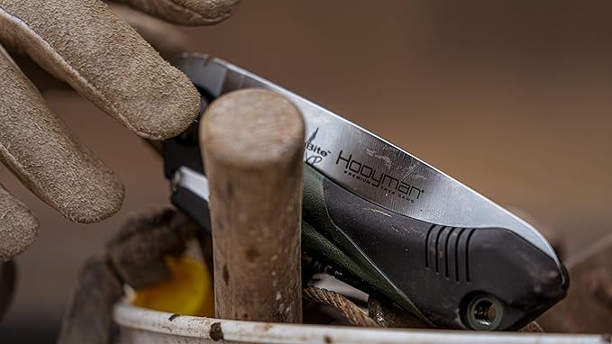 Hooyman MegaBite Compact Hand Saw 6" Blade Black 17" Overall Length