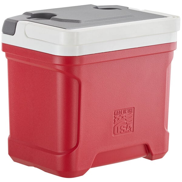 Igloo Latitude 16 Quart Hardside Cooler Red