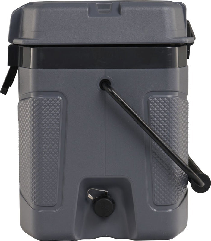 Igloo Trailmate  25 Quart Hardside Cooler Carbonite