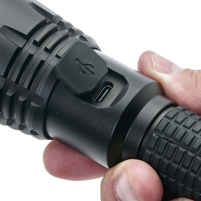 Kodiak Tactical Flashlight 2000 Lumens Aluminum Black