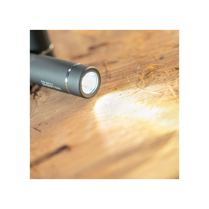 Smith & Wesson Night Guard Elite Flashlight Aluminum Black
