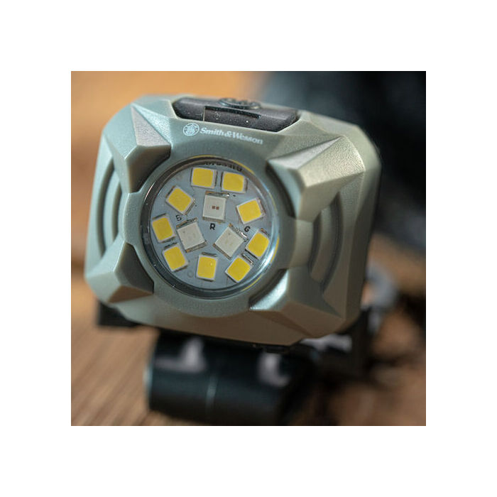 Smith & Wesson Night Guard Quad Beam Headlamp Gray/Black